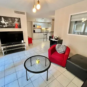 https://palazzio-cannes-06400.fr-provencehotel.com